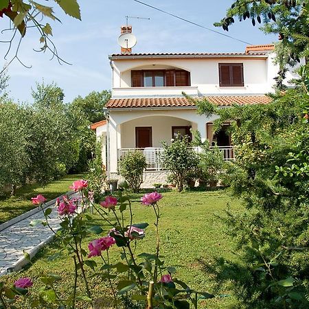 Holiday Home Magnolia Tar-Vabriga Cameră foto