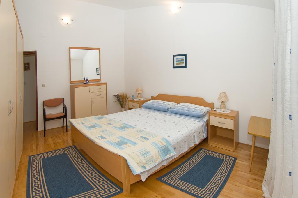 Holiday Home Magnolia Tar-Vabriga Cameră foto